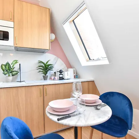 Charming For 2 People *